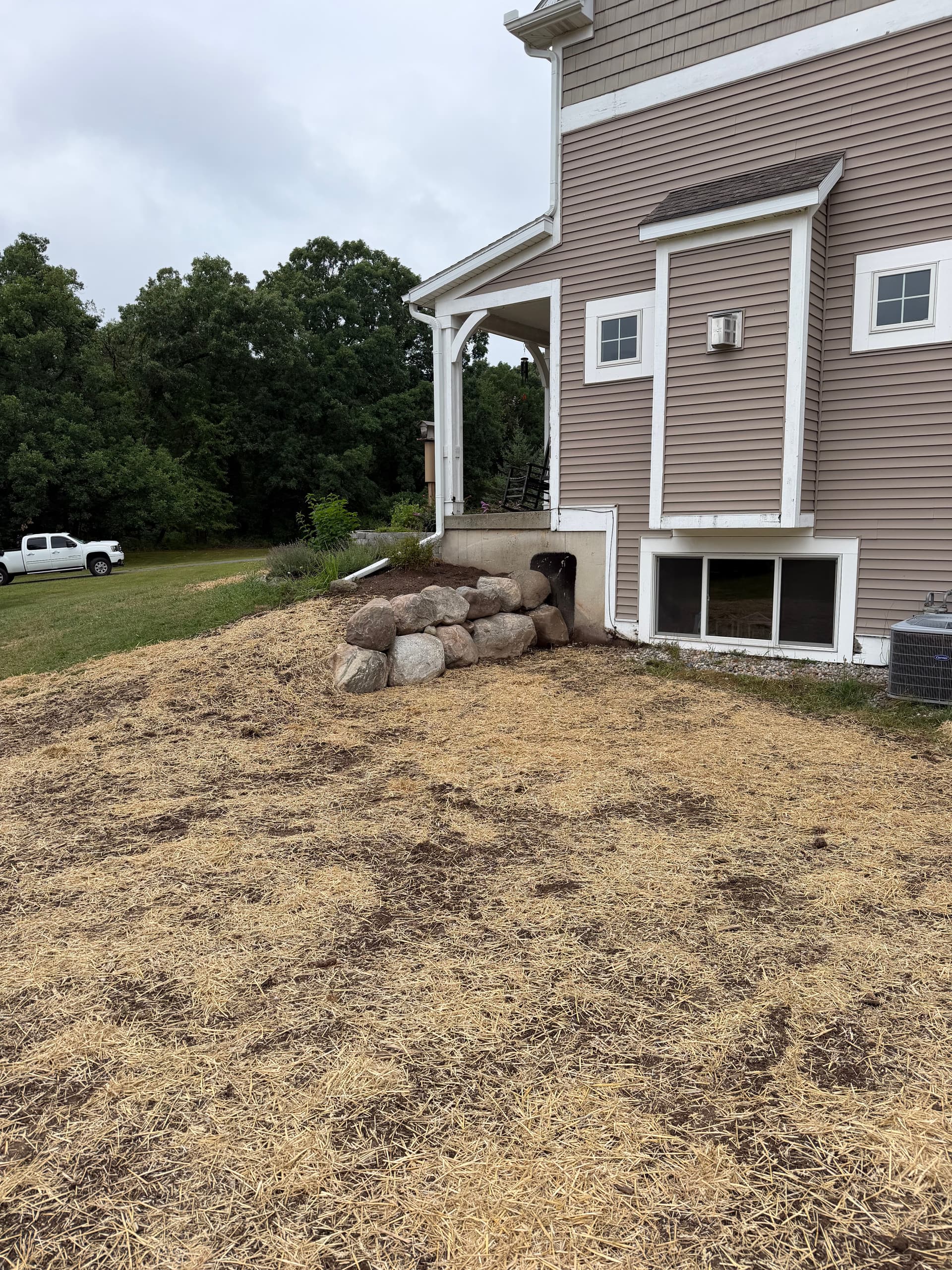 Gallery photos for Retaining Walls Too Close to the House? Here's the Fix: Image #3