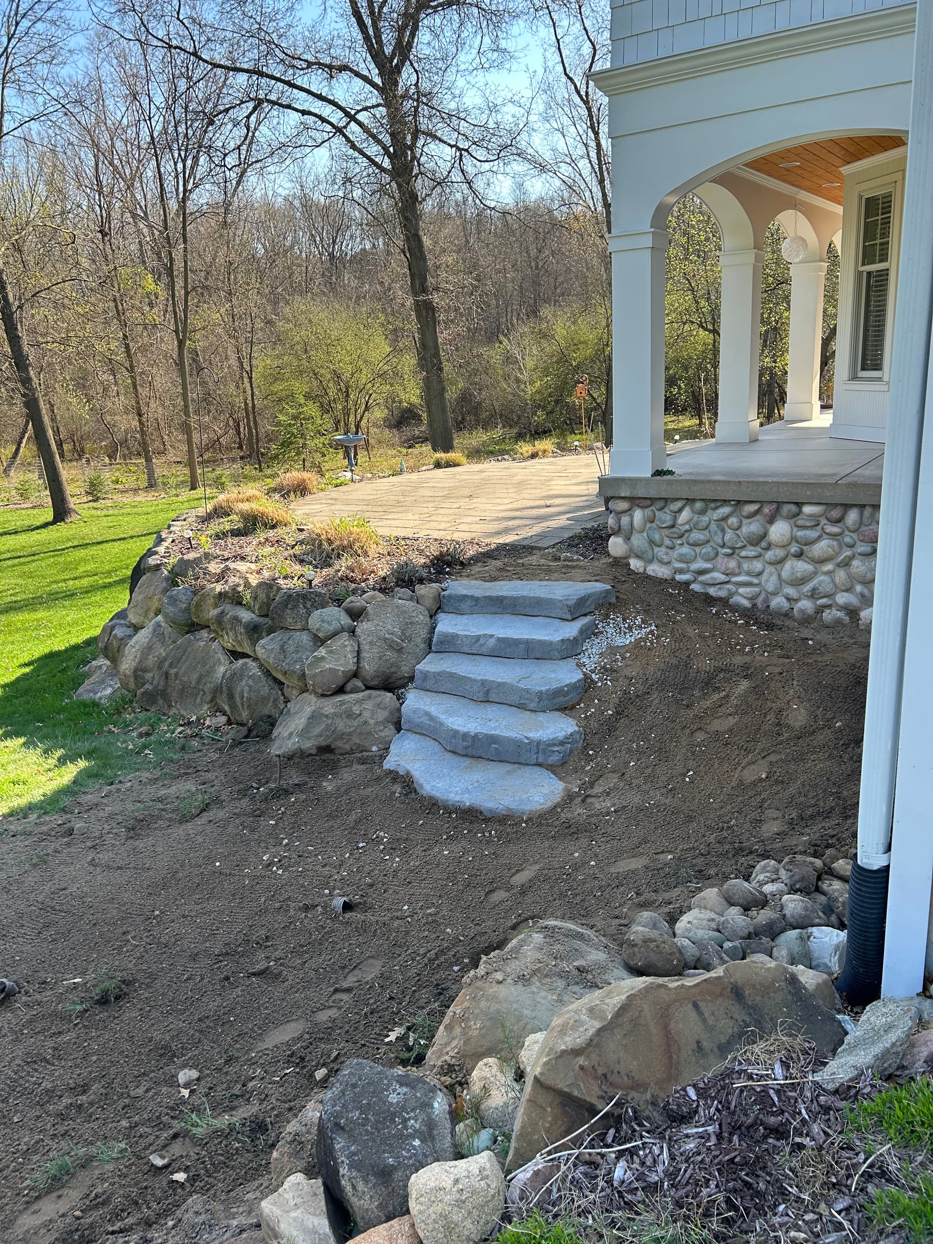 Gallery photos for Large-Format Stone Steps Built for Patio Access and Flow: Image #1